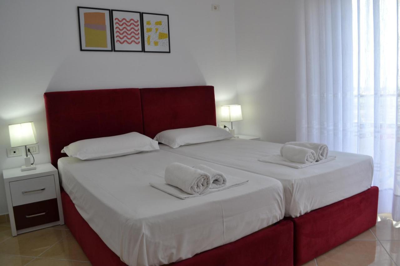 Seaview Penthouse 2 Bedrooms Apartment & Box Garage Vlorë Eksteriør billede